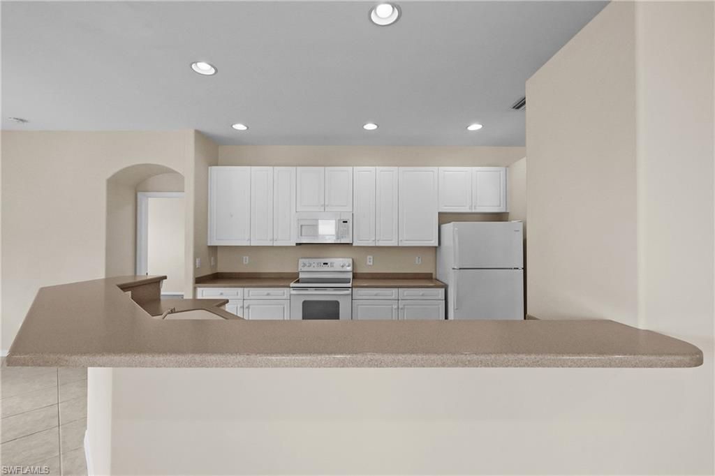 13988 Village Creek Dr, Fort Myers, FL 33908 Photo