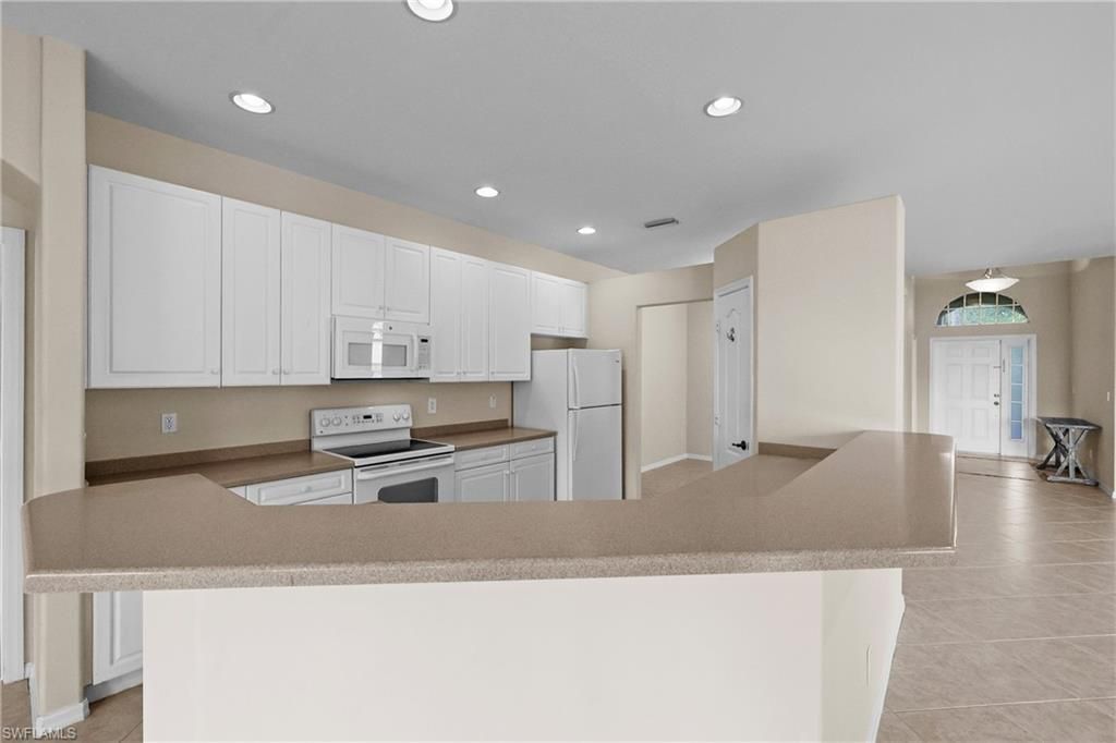 13988 Village Creek Dr, Fort Myers, FL 33908 Photo