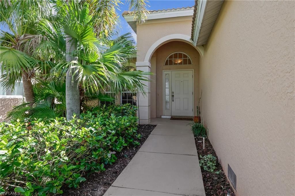 13988 Village Creek Dr, Fort Myers, FL 33908 Photo