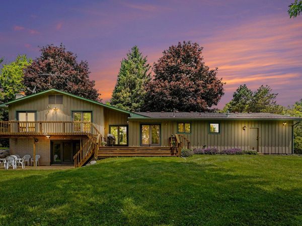 13650 Spencer Road, Milford, MI 48380
