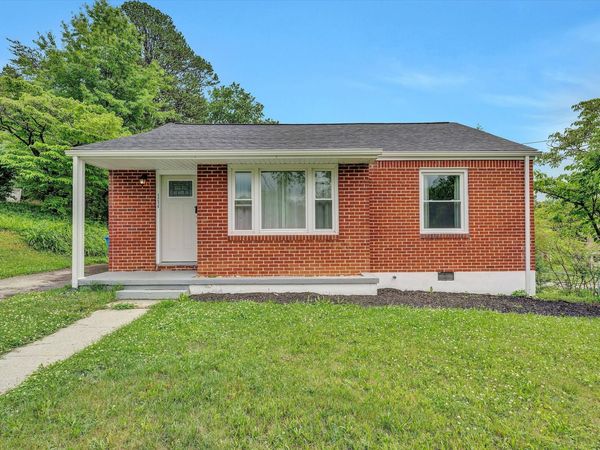 1214 Hamilton AVE SW, Roanoke, VA 24015