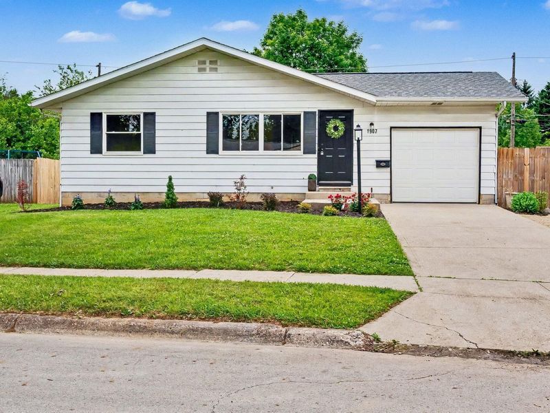 1907 Orlando Road, Columbus, OH 43232 Photo 3