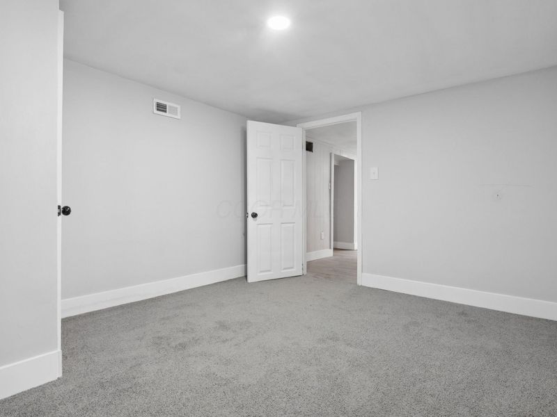 1133 E 19th Avenue, Columbus, OH 43211 Photo 21