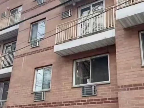 35-09 Leavitt Street , Flushing, NY 11354