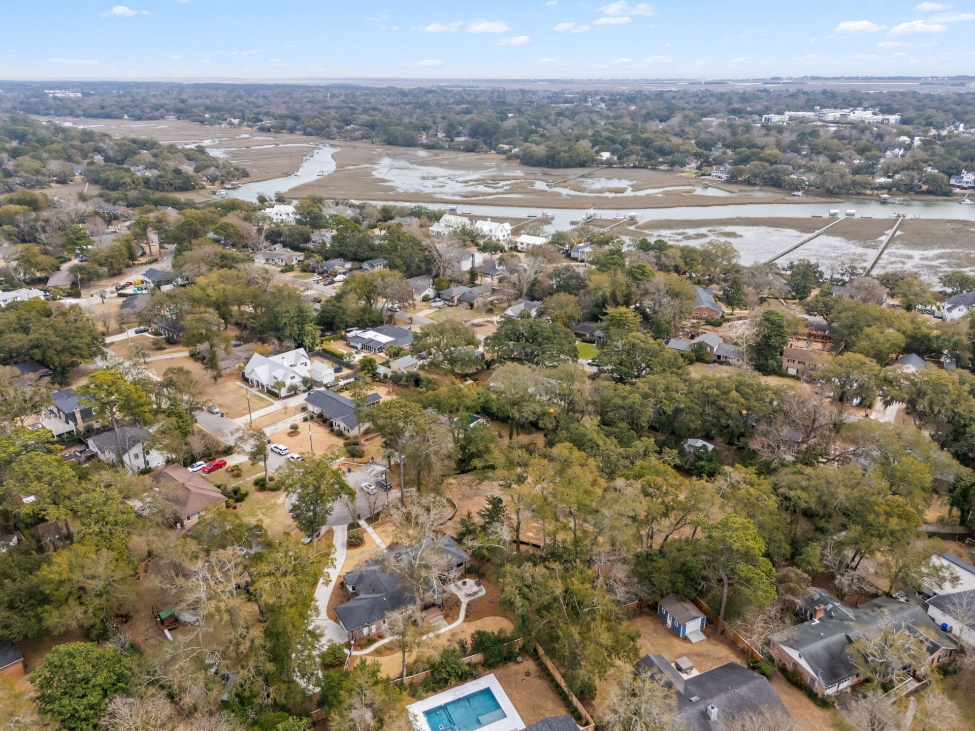 1042 Chambers Lane Photo 10