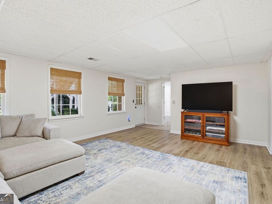 Property Image 47
