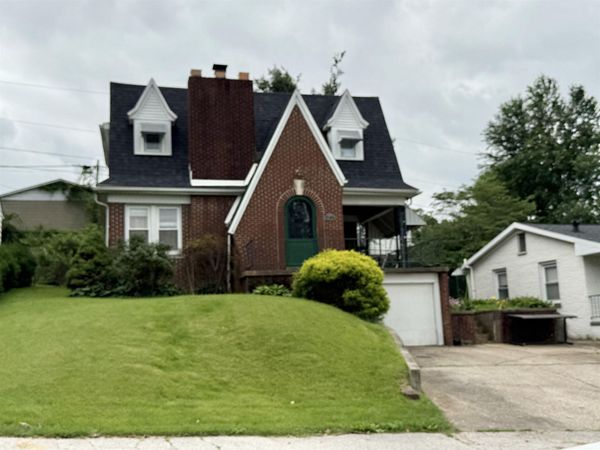 2804 Forest Avenue, Evansville, IN 47712