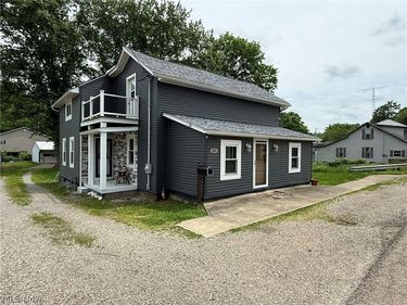 106 N Bridge Street SW, Stone Creek, OH 43840