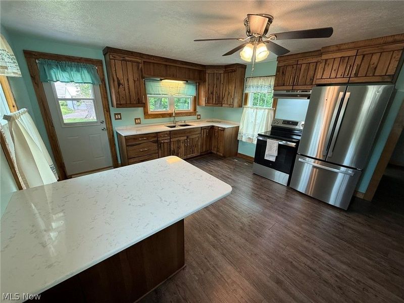 106 N Bridge Street SW, Stone Creek, OH 43840 Photo 3