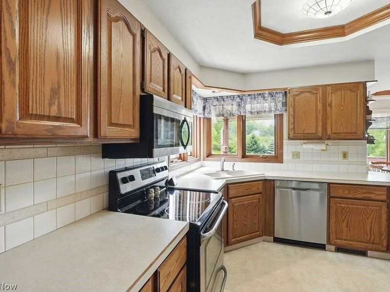 2800 Worrell Road, Willoughby Hills, OH 44094 Photo 14