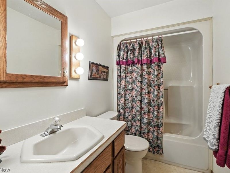 2800 Worrell Road, Willoughby Hills, OH 44094 Photo 24