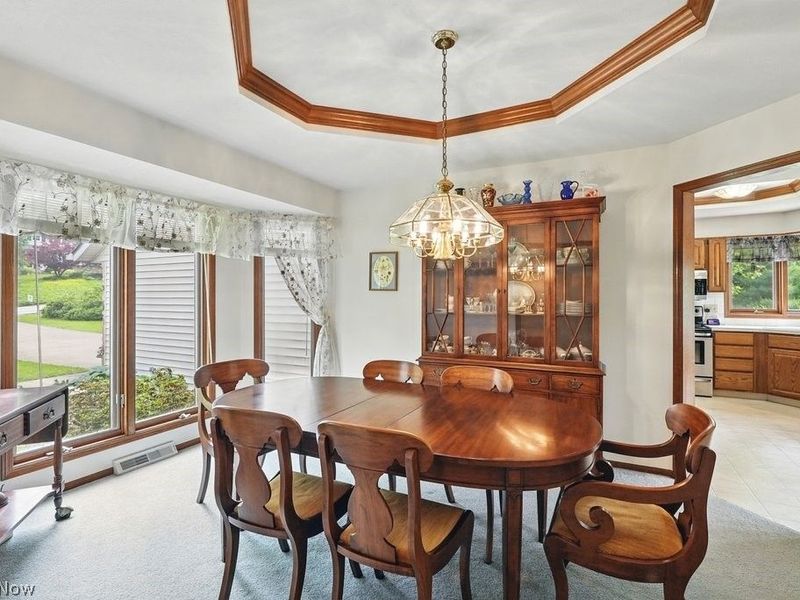 2800 Worrell Road, Willoughby Hills, OH 44094 Photo 9