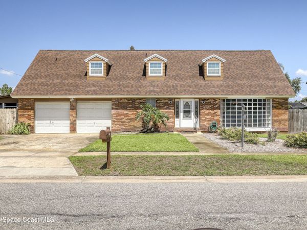 565 Ora Dell Avenue , Titusville, FL 32796
