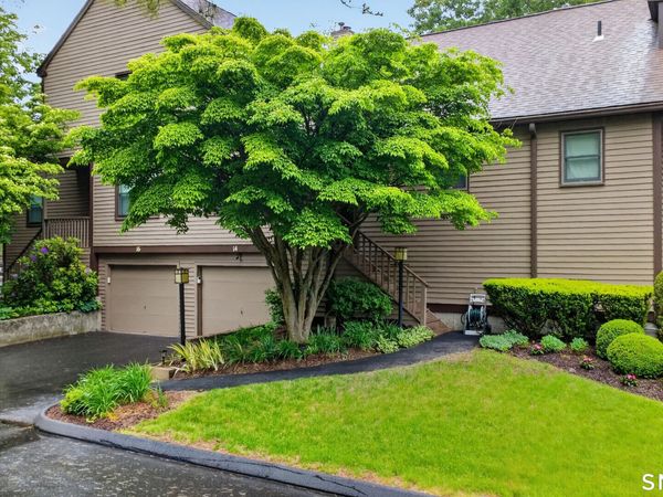 14 Juniper, Unit 14, Monroe, CT 06468