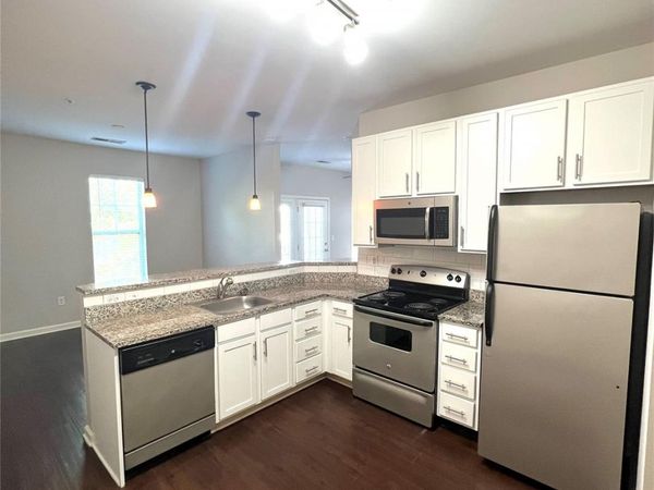 4310 Park Road , Unit 301, Charlotte, NC 28209