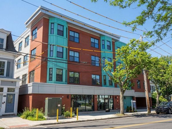 1151 Walnut, Unit 210, Newton, MA 02461