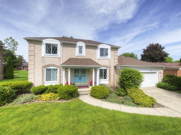 9639 N Canton Center Road, Plymouth, MI 48170
