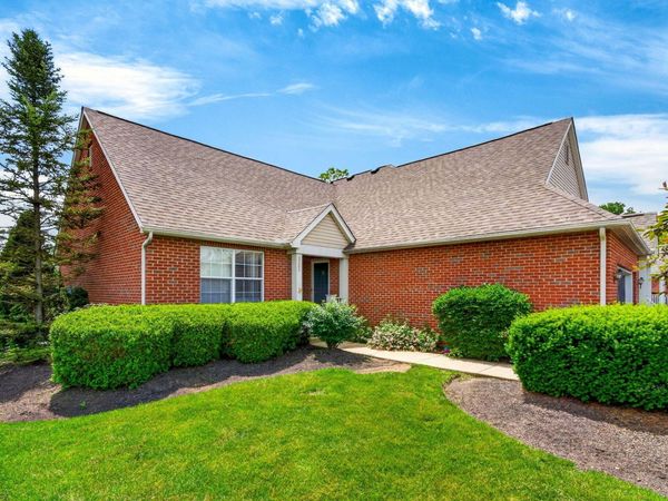 6221 Fairway Lane , Canal Winchester, OH 43110