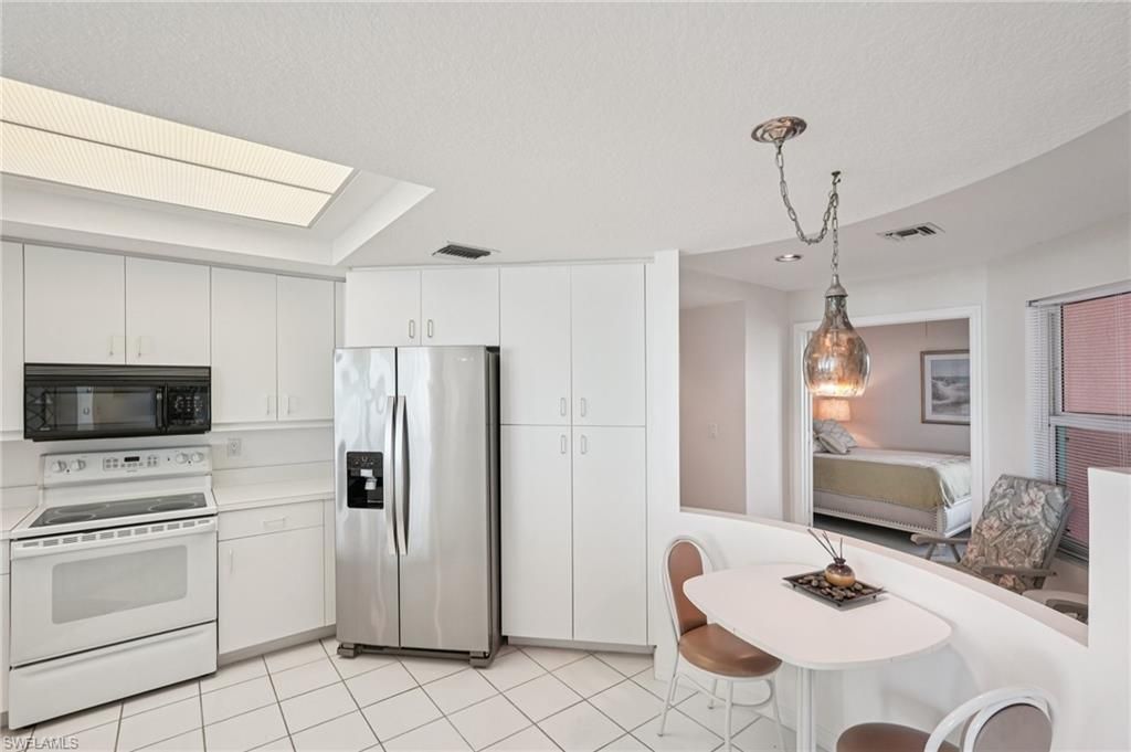 260 Barefoot Beach Blvd , Unit 302, Bonita Springs, FL 34134 Photo