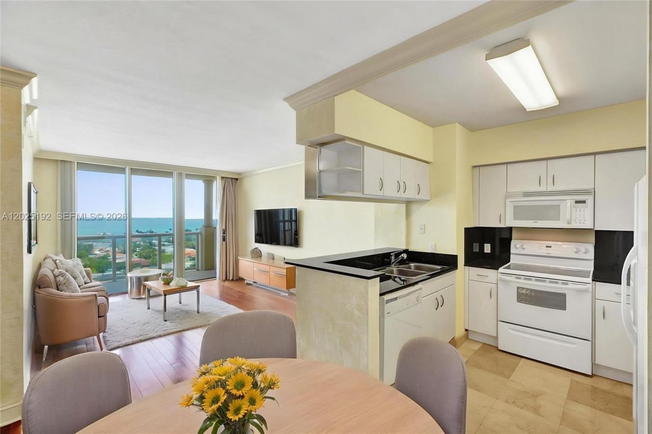 1625 Kennedy Cswy, Unit 1207C, North Bay Village, FL 33141 Photo