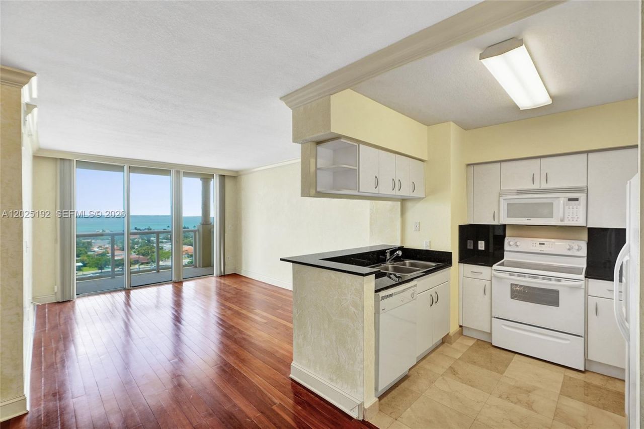 1625 Kennedy Cswy, Unit 1207C, North Bay Village, FL 33141 Photo