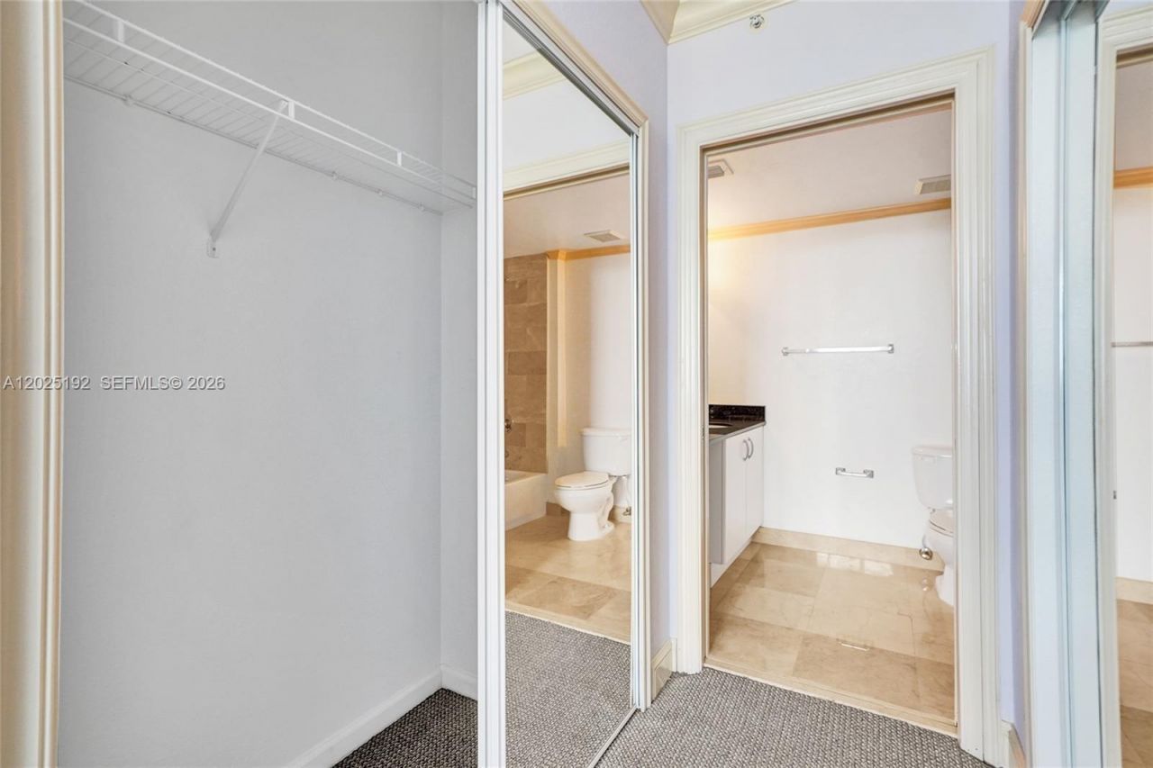 1625 Kennedy Cswy, Unit 1207C, North Bay Village, FL 33141 Photo
