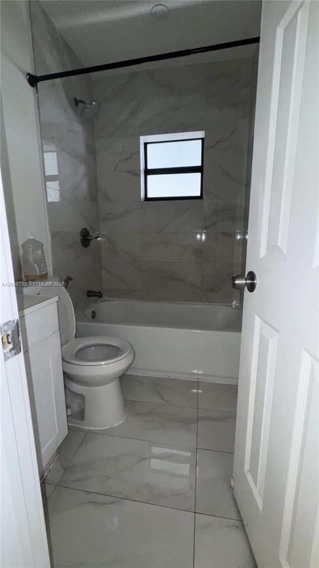 110 NW 58th St , Miami, FL 33127 Photo