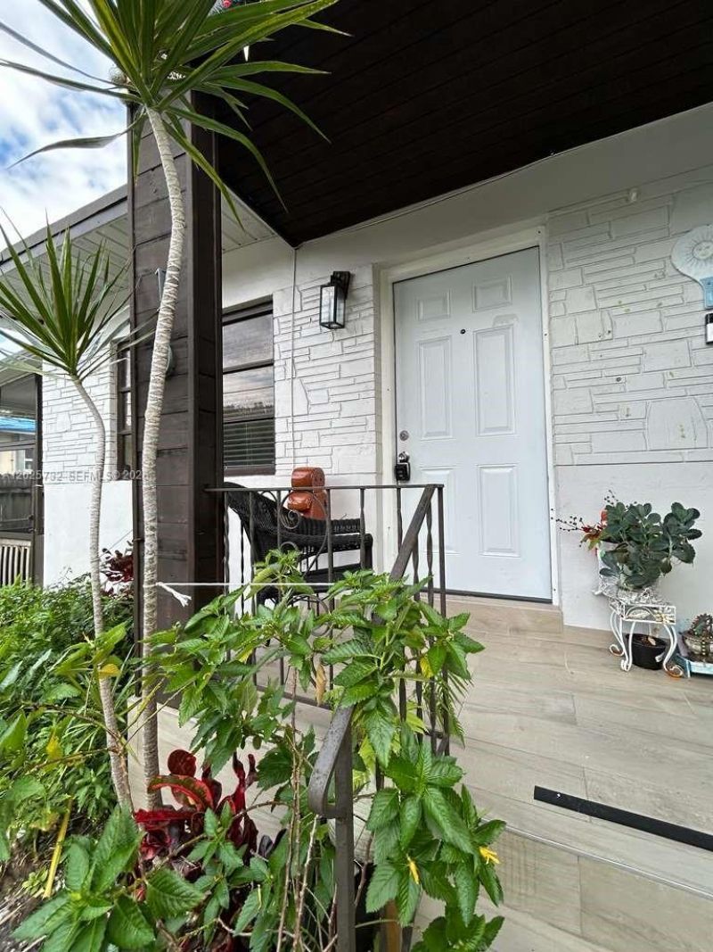 110 NW 58th St , Miami, FL 33127 Photo