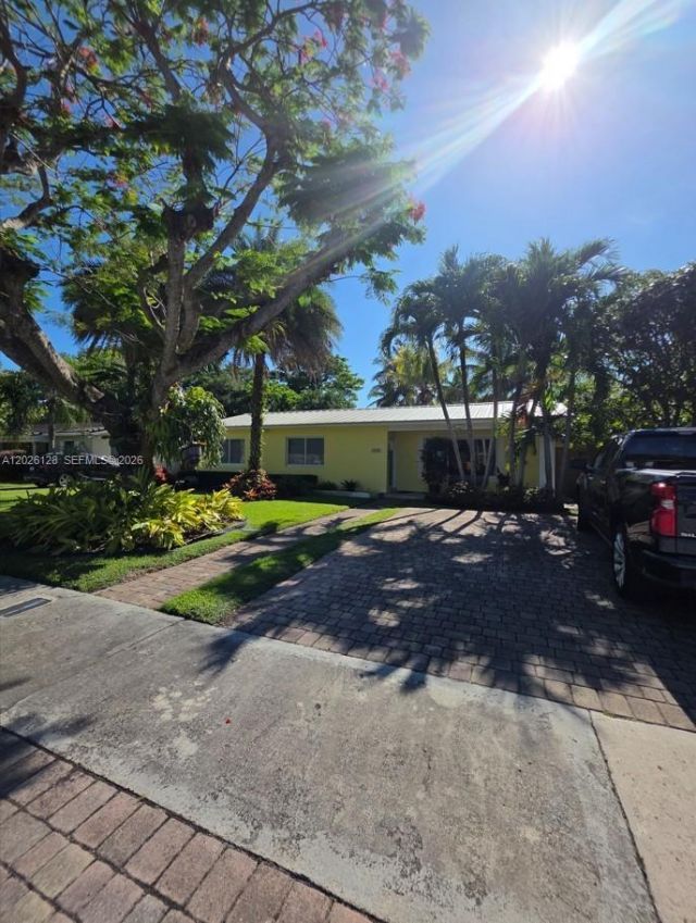 8040 SW 63rd Pl , Miami, FL 33143 Photo
