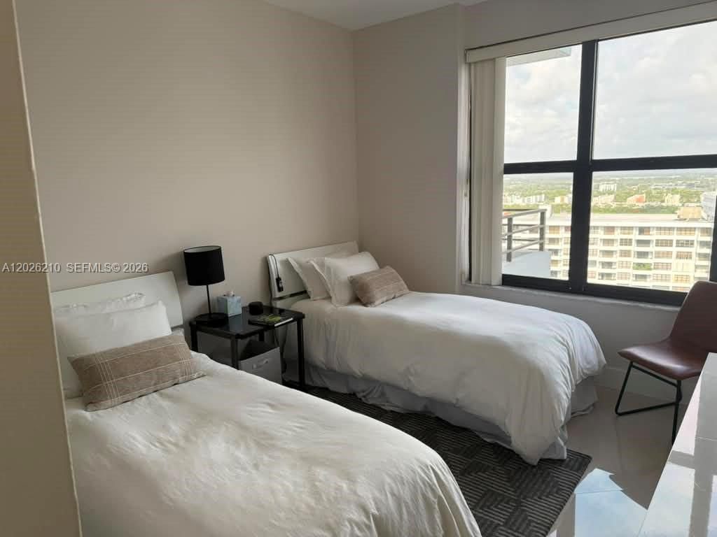 2500 Parkview Dr, Unit 2518, Hallandale Beach, FL 33009 Photo