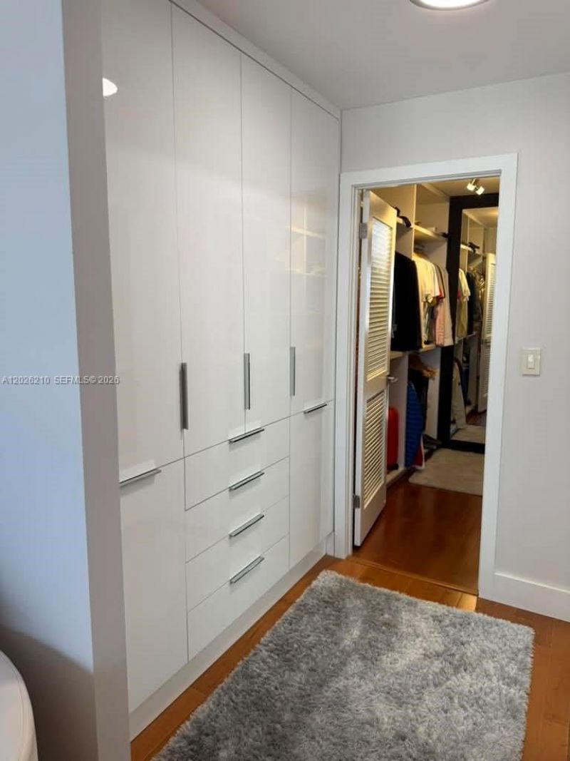 2500 Parkview Dr, Unit 2518, Hallandale Beach, FL 33009 Photo