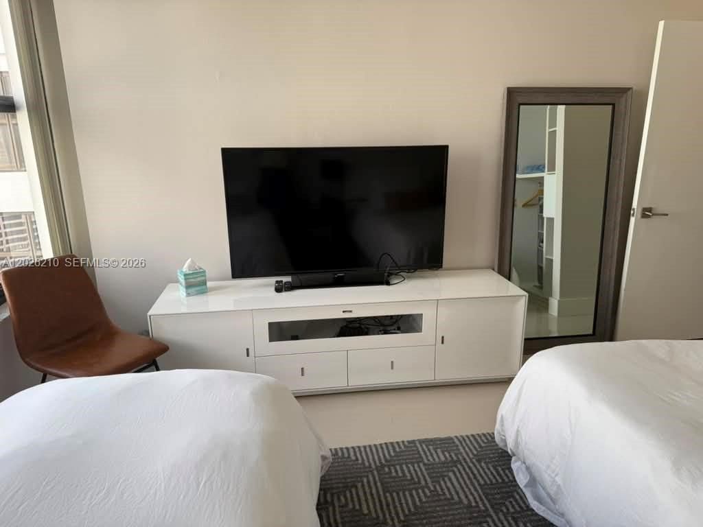 2500 Parkview Dr, Unit 2518, Hallandale Beach, FL 33009 Photo