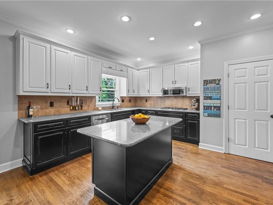 Property Image 38