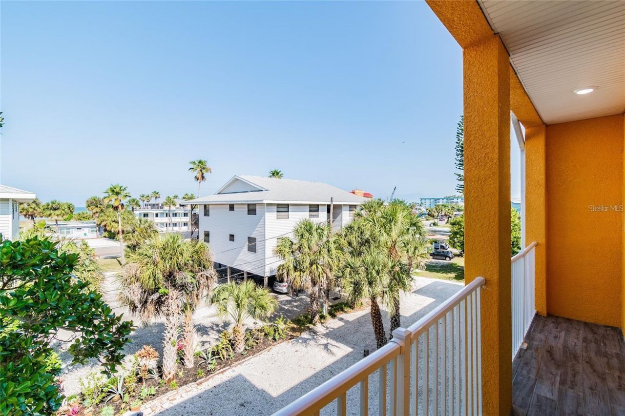 2108 1st Street, Indian Rocks Beach, FL 33785 Photo
