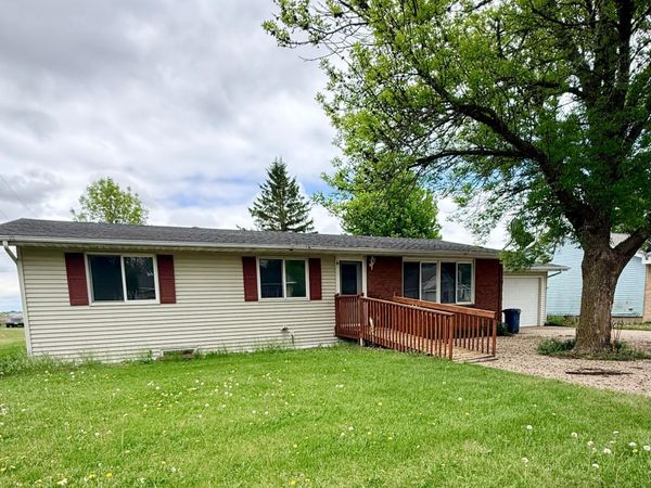207 N Main Street, Saint Leo, MN 56264