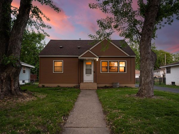 4607 Washington Street NE, Columbia Heights, MN 55421