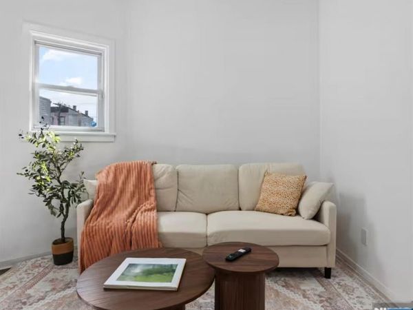 10 McDougall Street, JERSEY CITY, NJ 07304