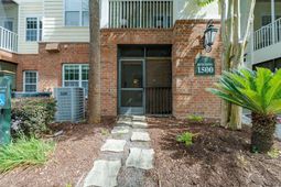 1508 Basildon Road photo 4