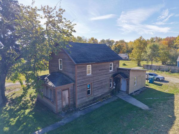 3466 S State Road 104 , La Porte, IN 46350