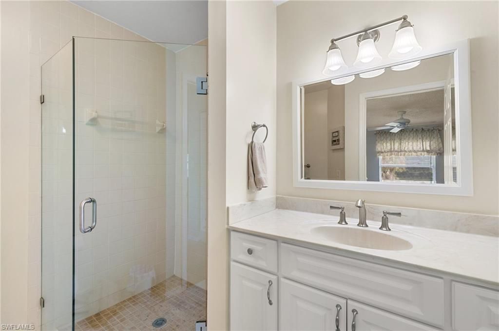 685 Squire Cir , Unit 204, Naples, FL 34104 Photo