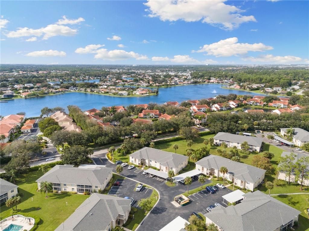 685 Squire Cir , Unit 204, Naples, FL 34104 Photo