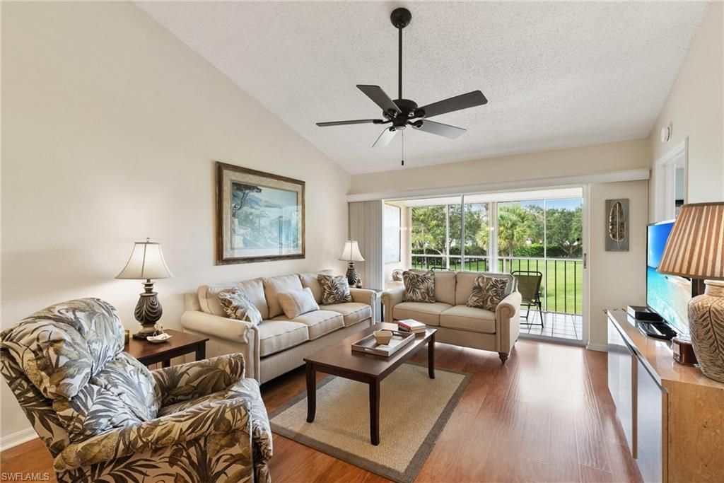 685 Squire Cir , Unit 204, Naples, FL 34104 Photo