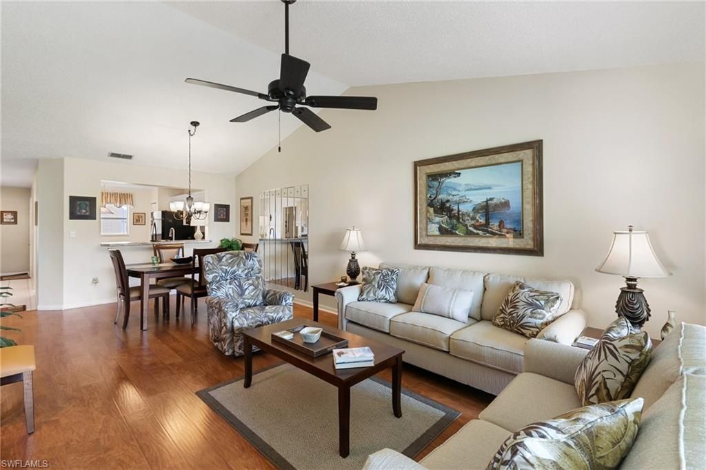 685 Squire Cir , Unit 204, Naples, FL 34104 Photo