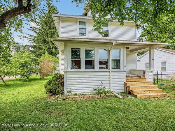 300 Dexter Road, Eaton Rapids, MI 48827