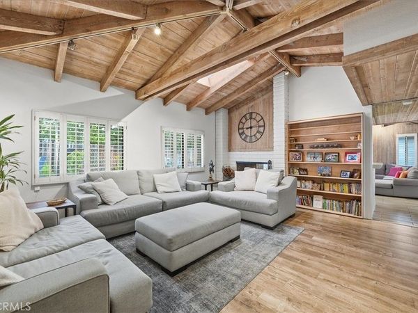 4801 Gloria Avenue, Encino, CA 91436