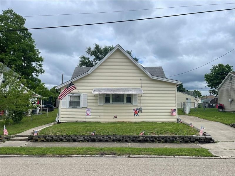 748 Tibbals Street, Franklin, OH 45005 Photo 1