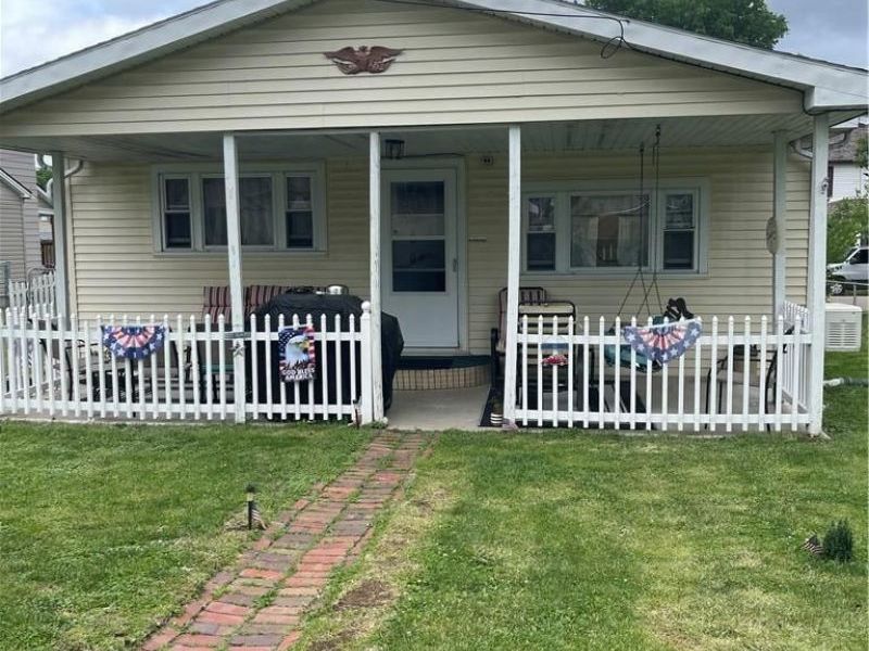 748 Tibbals Street, Franklin, OH 45005 Photo 2