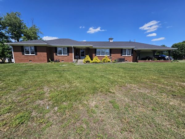 35204 Nashville Hwy , Alexandria, TN 37012