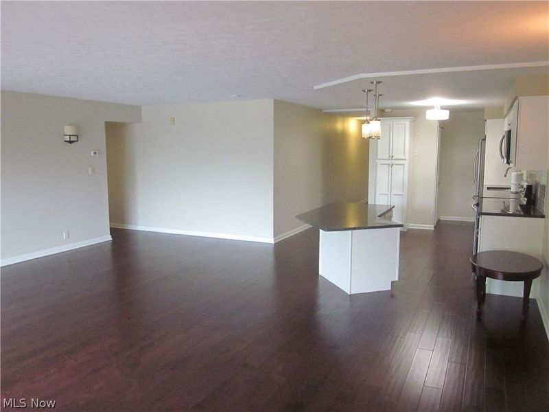 22555 Center Ridge Road, Unit 201, Rocky River, OH 44116 Photo 10