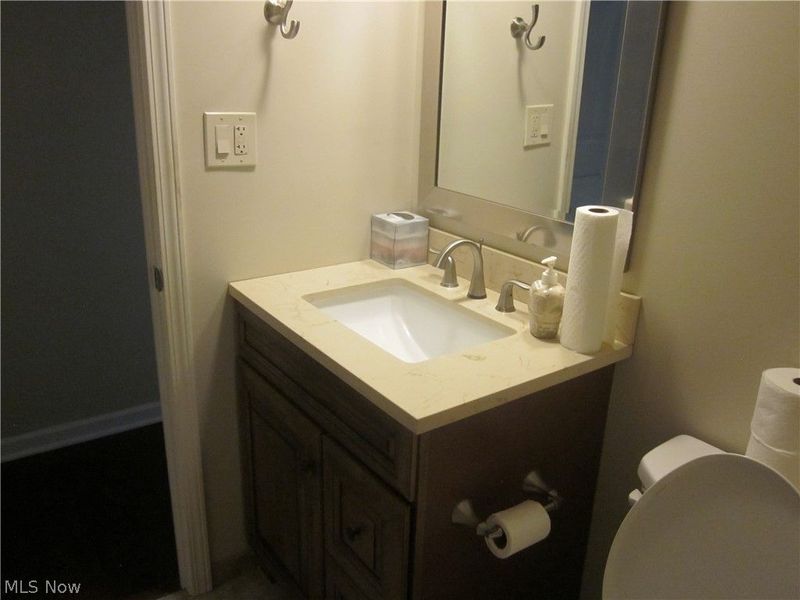 22555 Center Ridge Road, Unit 201, Rocky River, OH 44116 Photo 20